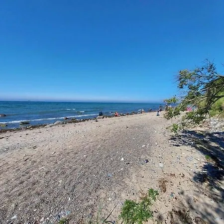 With 1 Bedroom Kreptitz